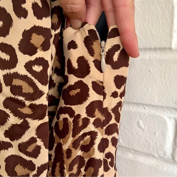 Britt Ryan 100% Silk Leopard Print Sleeveless Sheath Dress, SZ 10 NWT - Picture 6 of 11